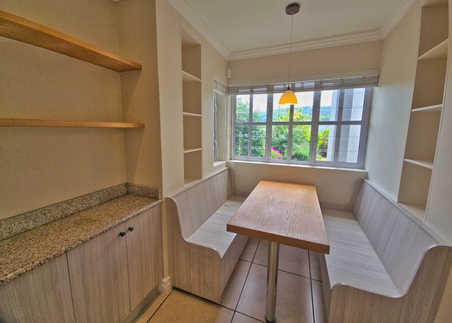 4 Bedroom Property for Sale in Sedgefield Central Western Cape